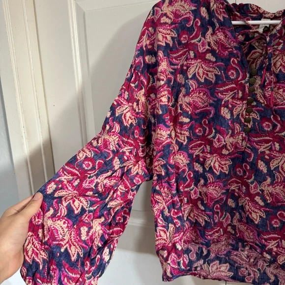 Anthropologie PILCRO Lucille Peasant Blouse Buttons Front Pink Red Size S - Picture 2 of 5